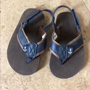 *Sold Locally* Carter’s Toddler Flip Flops
